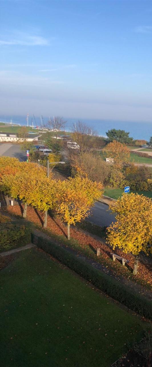 Wellenrausch Living "Oberdeck" Apartment Lubeck Bagian luar foto